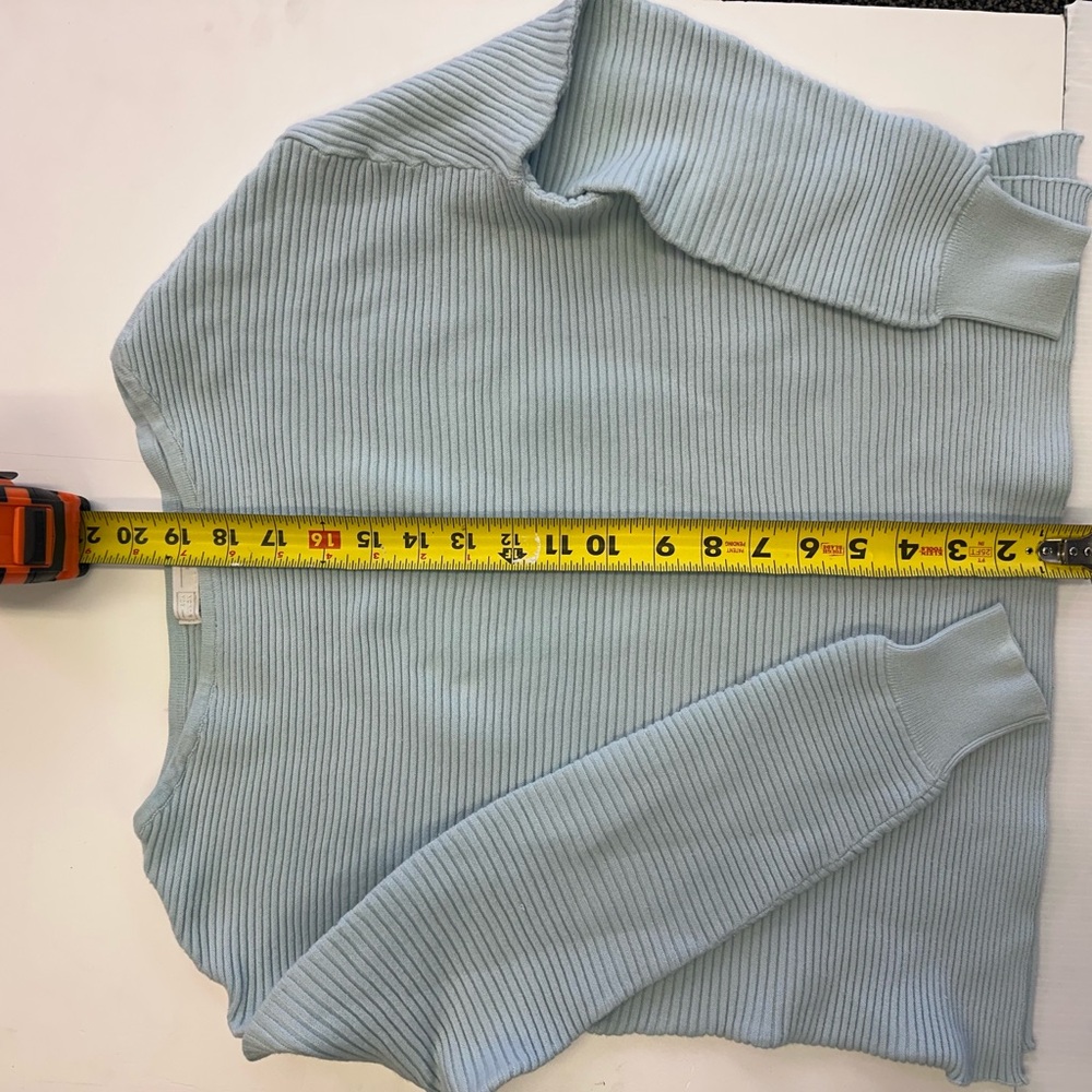 14th & Union Sky Blue Ribbed Knit Top
